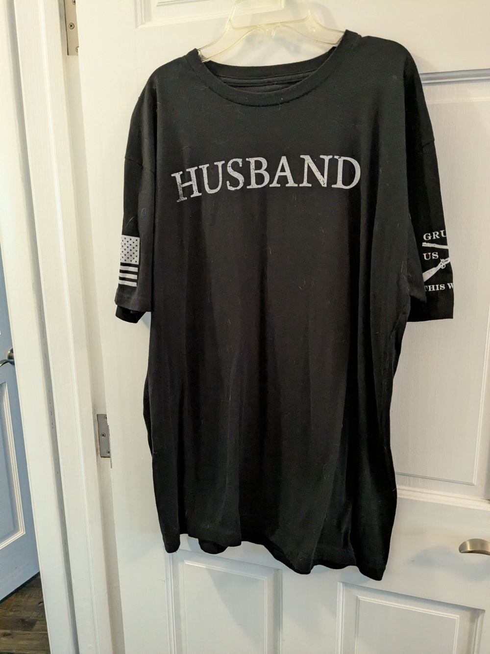 Source Unknown Black "HUSBAND" Graphic Tee